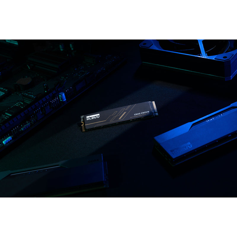 Load image into Gallery viewer, Klevv cras c925g 1 tb ssd (zwart, k01tbm2sp0-25g, pcie gen 4.0 x4, nvme 2.0)
