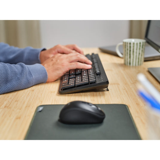 Trust ody ii stille draadloze toetsenbord- en muisset desktopset (zwart, us lay-out (qwerty), membraan, 100%, 800 dpi - 1.600 dpi)