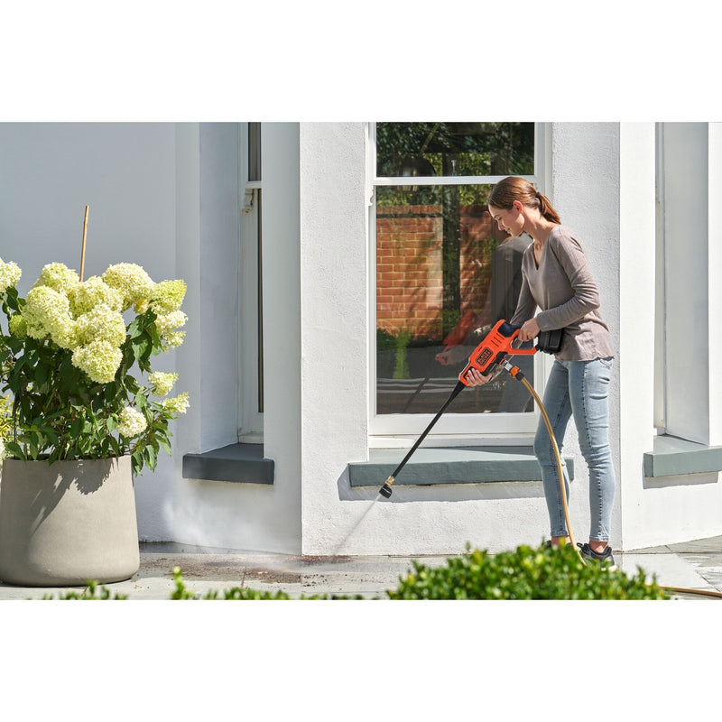 Load image into Gallery viewer, Black+decker bcpc18b-xj 18v hogedrukreiniger (oranje zwart, accu en oplader niet inbegrepen)
