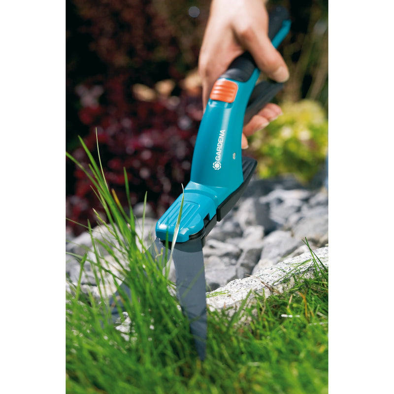 Load image into Gallery viewer, Gardena comfort grasschaar (turquoise zwart, 8733-20)

