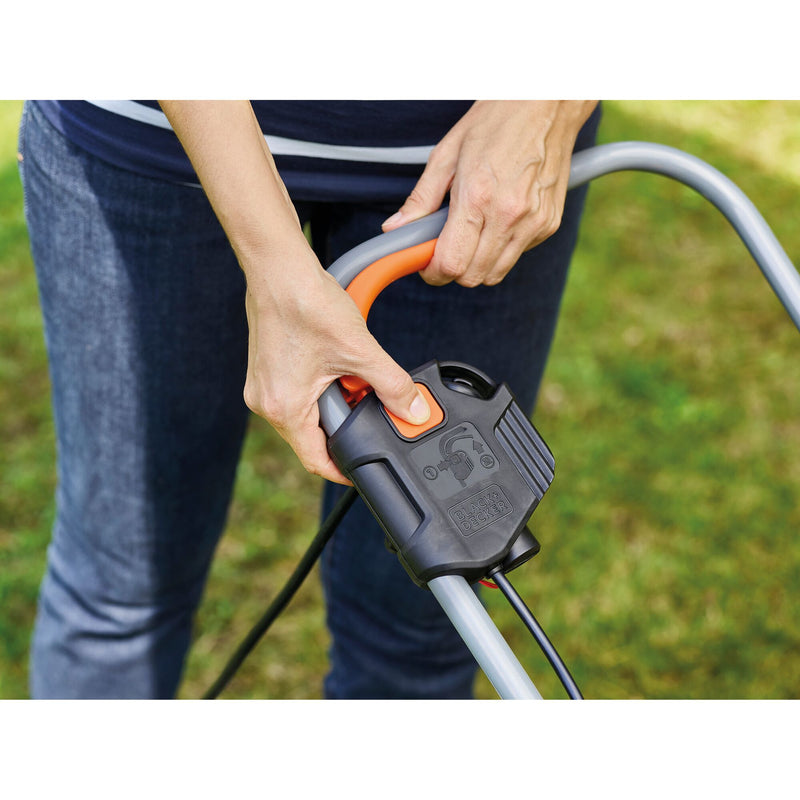 Load image into Gallery viewer, Black+decker 1000w 32cm grasmaaier + 250w grastrimmer (zwart oranje, gazons tot 250m²)
