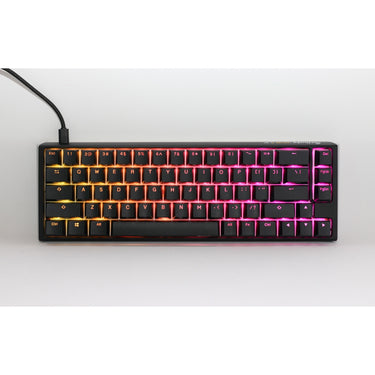 Ducky one 3 classic sf rgb mechanisch toetsenbord (zwart, us lay-out (qwerty), cherry mx brown, 65%, rgb leds, double-shot pbt, hot-swappable, quack mechanics)