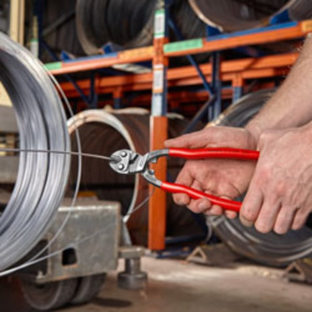 Load image into Gallery viewer, Knipex cobolt xl compacte boutensnijtang 7101250 kniptang (rood zwart)
