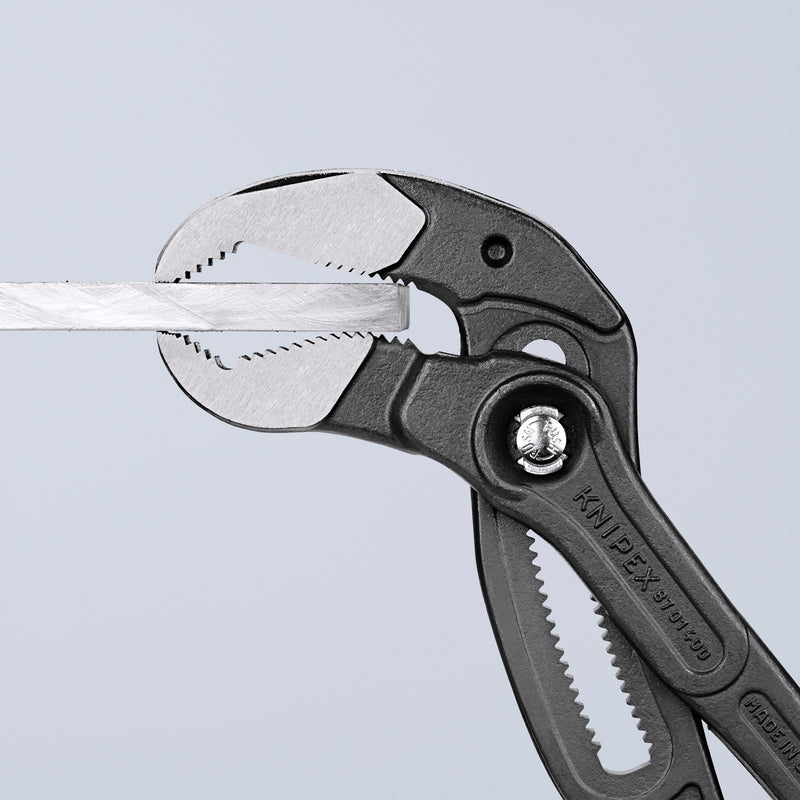 Load image into Gallery viewer, Knipex cobra xl waterpomptang 8701400 zweedse- waterpomp-tang (rood)

