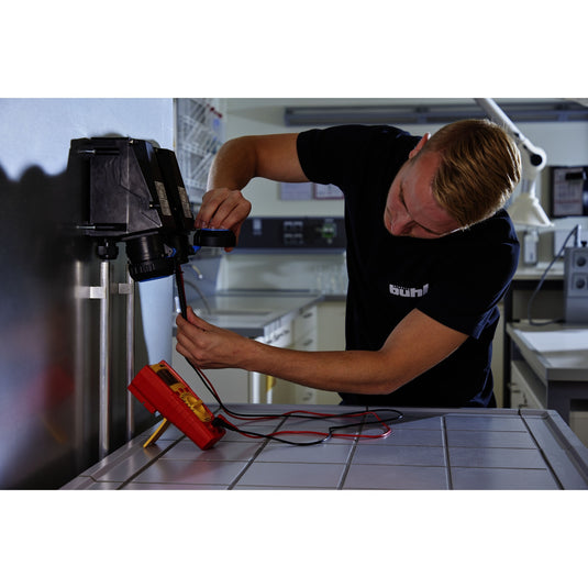 Wiha digitale multimeter tot 600 v ac, cat iv meetapparaat (rood geel)