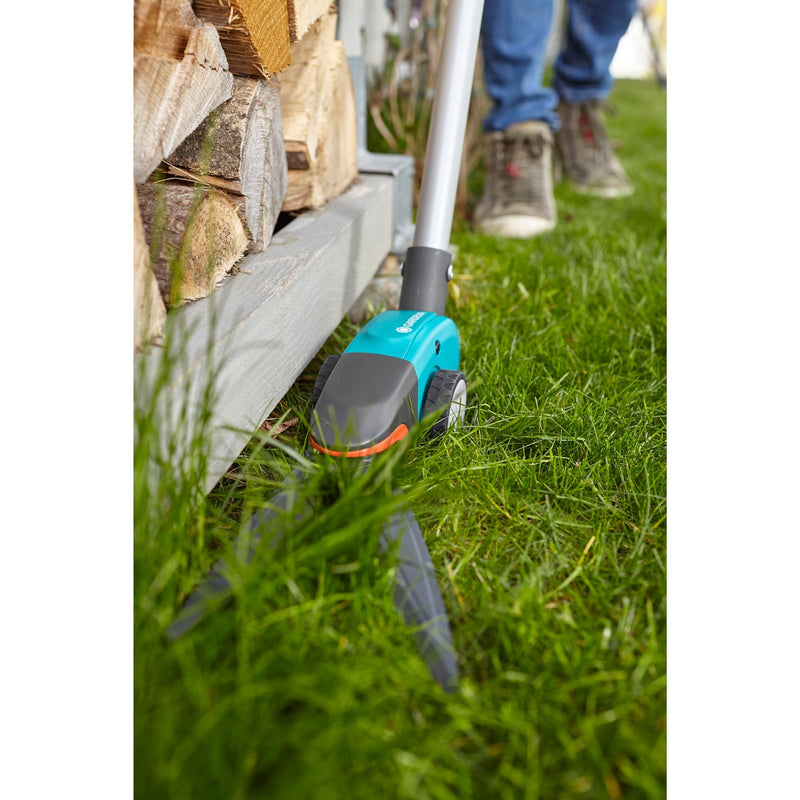 Load image into Gallery viewer, Gardena comfort grasschaar op steel (turquoise zwart, 12100-20)
