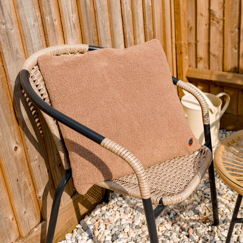 Load image into Gallery viewer, Cozy una woolly 45 x 45 cm draadloos warmtekussen (lichtbruin, powerbank 5000 mah)
