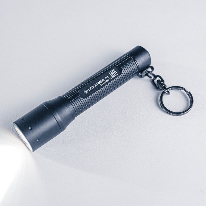 Load image into Gallery viewer, Ledlenser sleutelzaklamp p3 (zwart, 130 lm, 6000-7500k)
