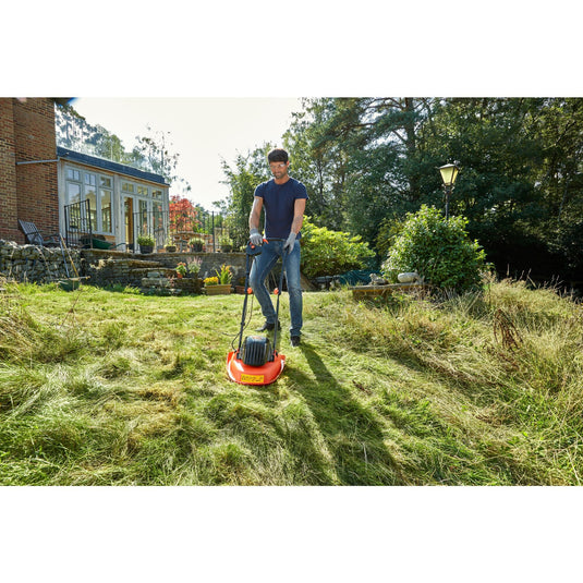 Black+decker 1200w 30cm zweefmaaier grasmaaier (oranje zwart)