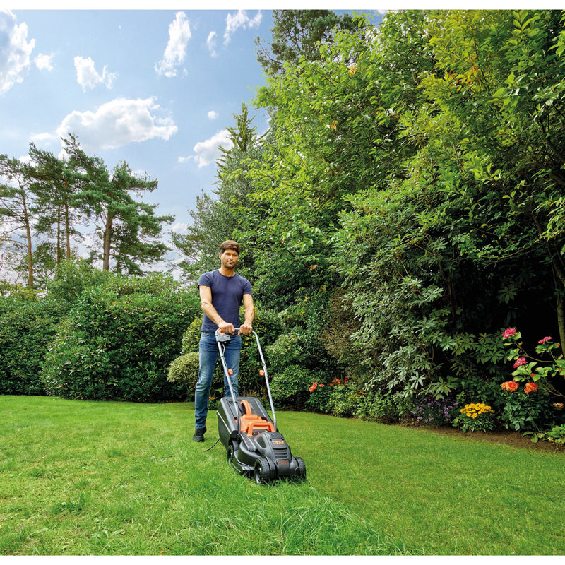 Load image into Gallery viewer, Black+decker 1000w 32cm grasmaaier + 250w grastrimmer (zwart oranje, gazons tot 250m²)
