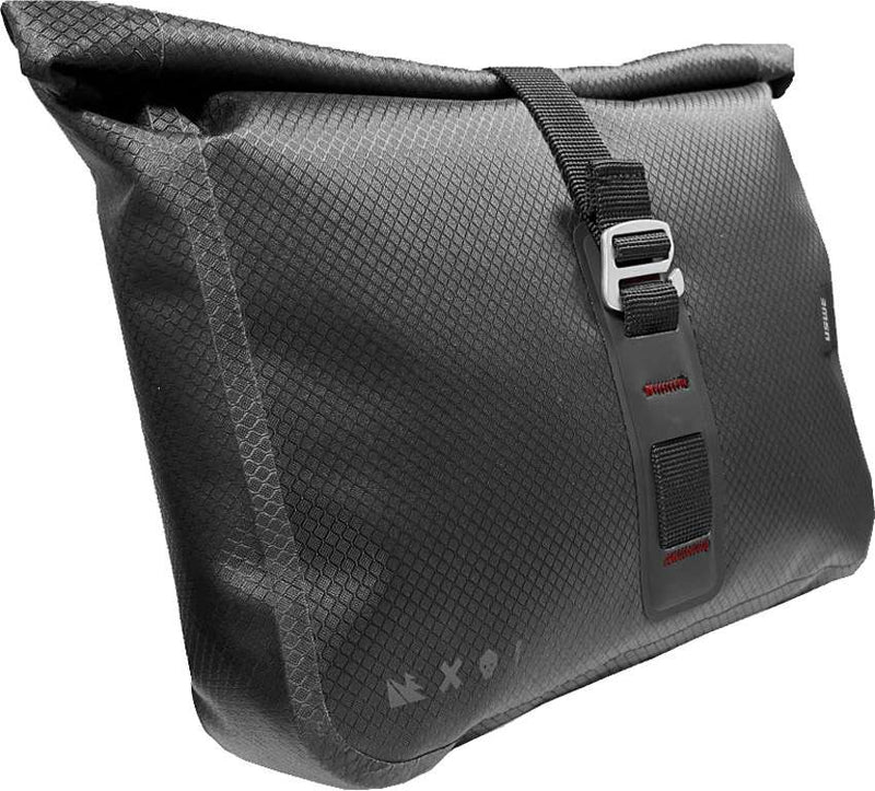 Load image into Gallery viewer, Uswe handlebar accessory bag 3.5l

