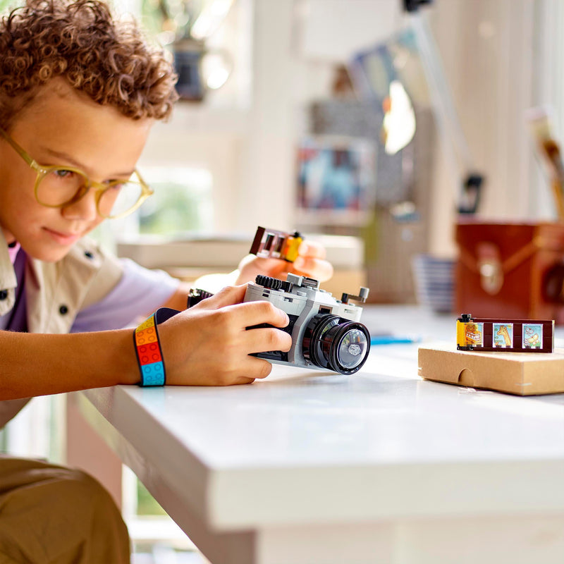 Load image into Gallery viewer, Lego creator 31147 3in1 retro camera
