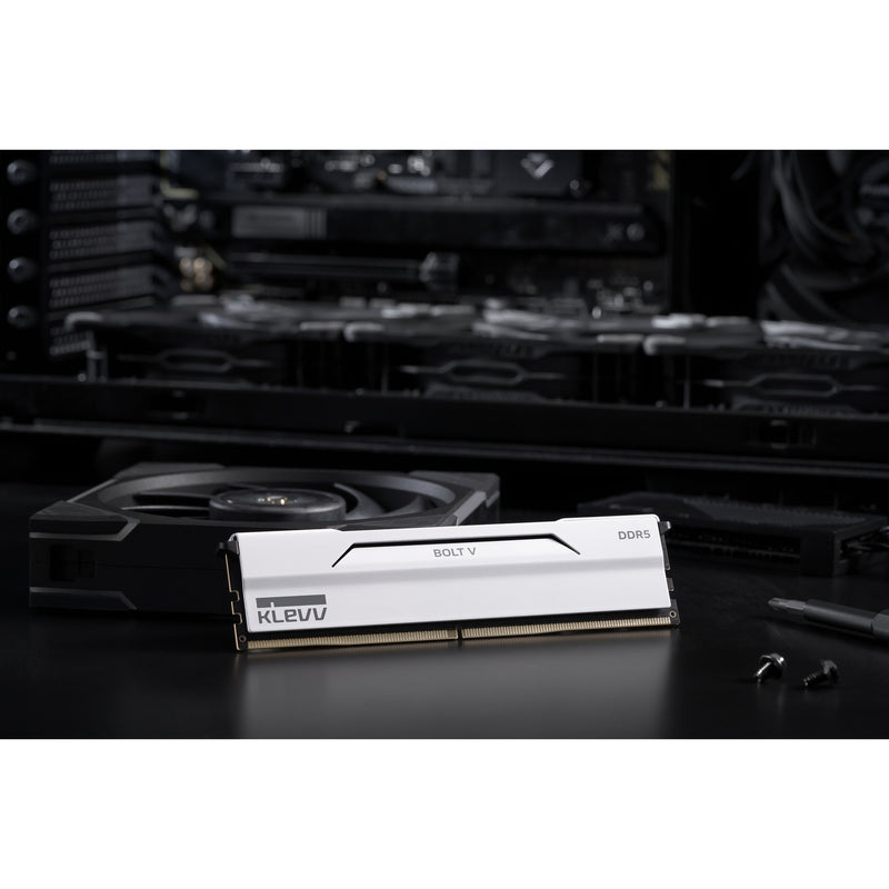 Load image into Gallery viewer, Klevv bolt v 32 gb ddr5-6000 (2x 16 gb) werkgeheugen (wit, kd5agua80-60a300i, xmp 3.0, expo)
