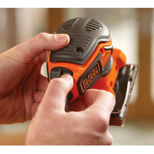 Black+decker 220w 1 4 vel schuurmachine met handpalmschakelaar ka450-qs vlakschuurmachine (oranje zwart)