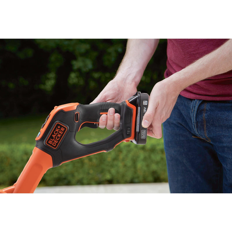 Load image into Gallery viewer, Black+decker 18v trimmer met 2 messen en accu grastrimmer (zwart oranje, 25 cm, accu inbegrepen)
