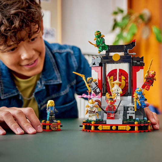 Lego ninjago 71866 15-jarig jubileum: display met ninjapersonages