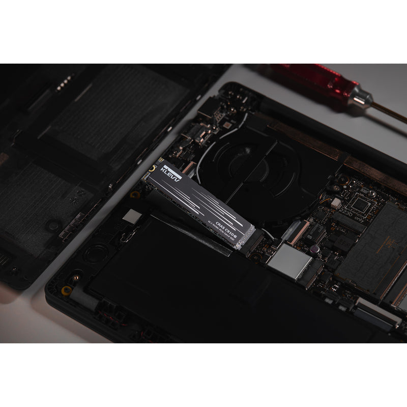 Load image into Gallery viewer, Klevv cras c910g 2 tb ssd (zwart, k02tbm2sp0-10g, pcie gen 4.0 x4, nvme 2.0)
