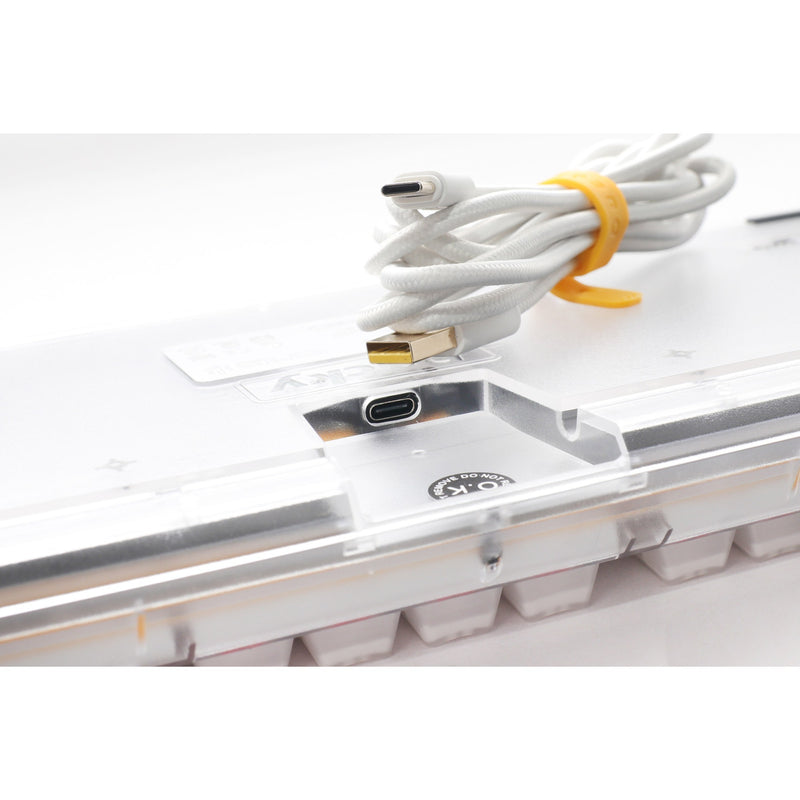 Load image into Gallery viewer, Ducky one 3 aura white rgb mechanisch toetsenbord (wit, us lay-out (qwerty), cherry mx speed silver, 100%, abs double shot, hot swap)
