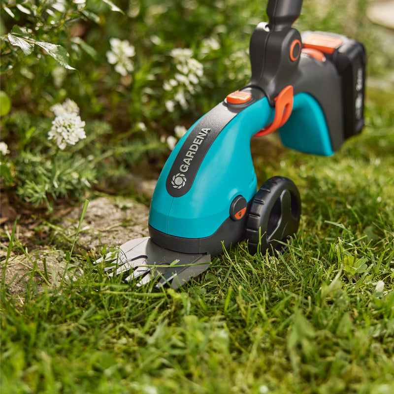 Load image into Gallery viewer, Gardena accugrasschaar set powercut 18v p4a solo (grijs turquoise, 14752-55, accu en oplader niet inbegrepen)
