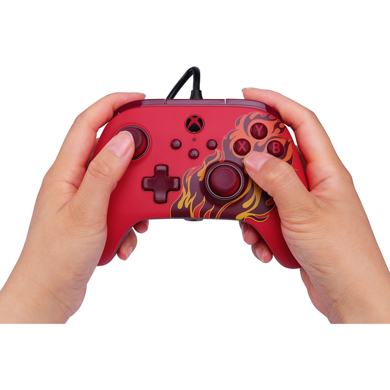 Load image into Gallery viewer, Powera advantage controller met kabel voor de xbox series x|s - rood vuur (rood, xbox series x|s, xbox one, pc)
