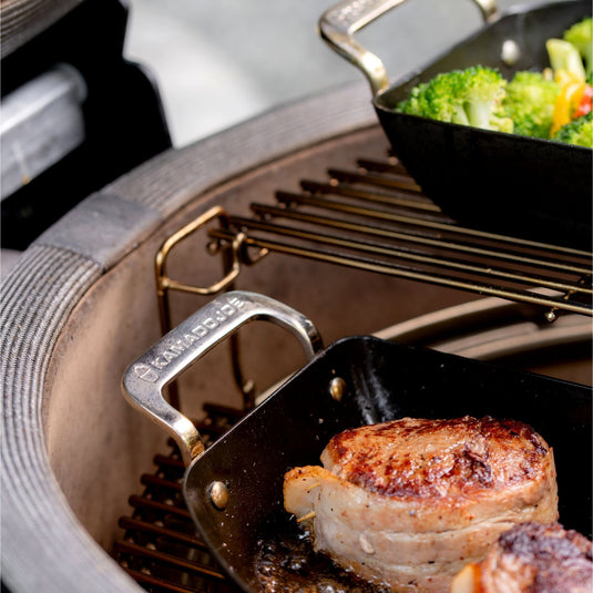 Kamado joe karbon steel half moon pan set bak- braadpan