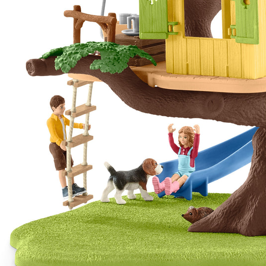 Schleich farm world boomhut 42408