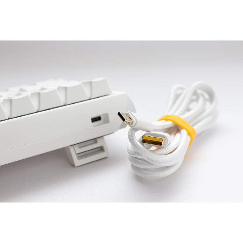 Load image into Gallery viewer, Ducky one 3 classic pure white sf, toetsenbord (wit, us lay-out, cherry mx brown, rgb led, double-shot pbt, hot-swappable, quack mechanics, 65%)
