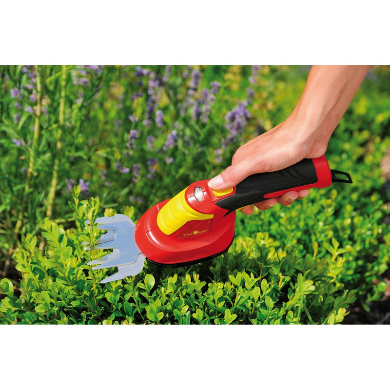 Load image into Gallery viewer, Wolf-garten li-ion power finesse 30r grasschaar (rood geel, accu inbegrepen)
