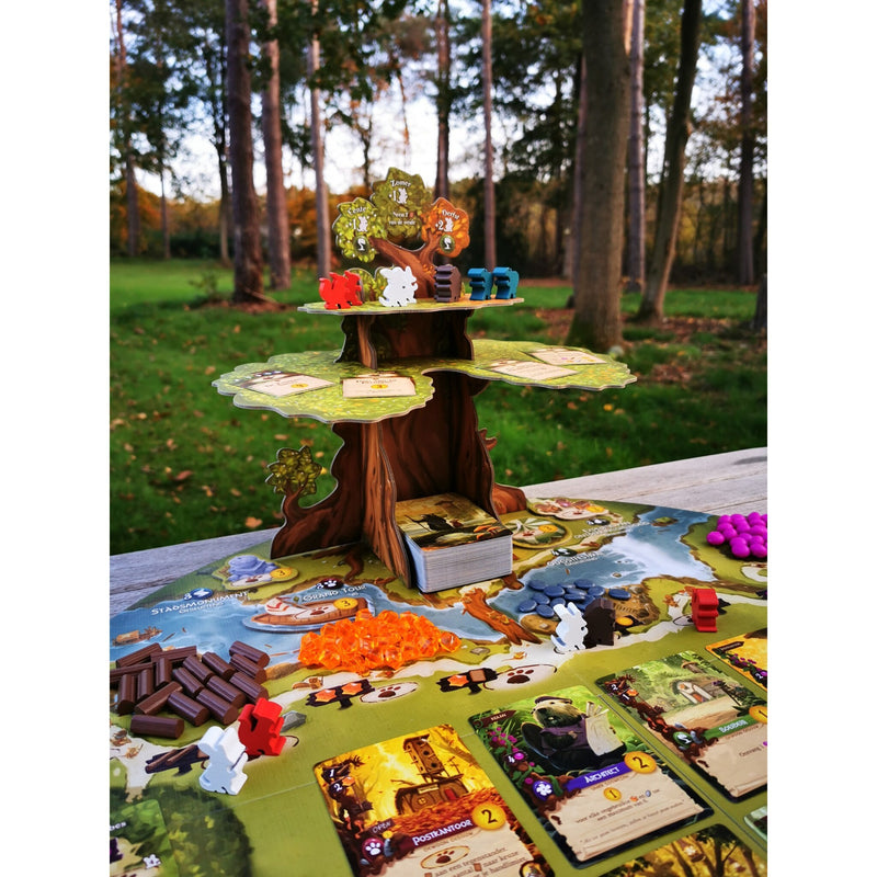 Load image into Gallery viewer, White goblin games everdell bordspel (nederlands, 1 - 4 spelers, 40 minuten, vanaf 10 jaar)
