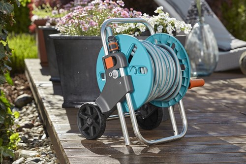 Afbeelding laden in galerijviewer, Gardena aquaroll s tuinslang haspel op wielen 20 meter slang
