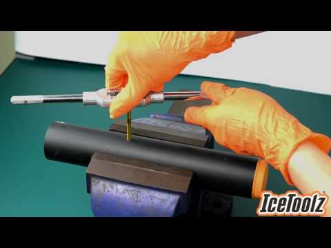 Load image into Gallery viewer, IceToolz Zaagolie flesje 60ml 240C143
