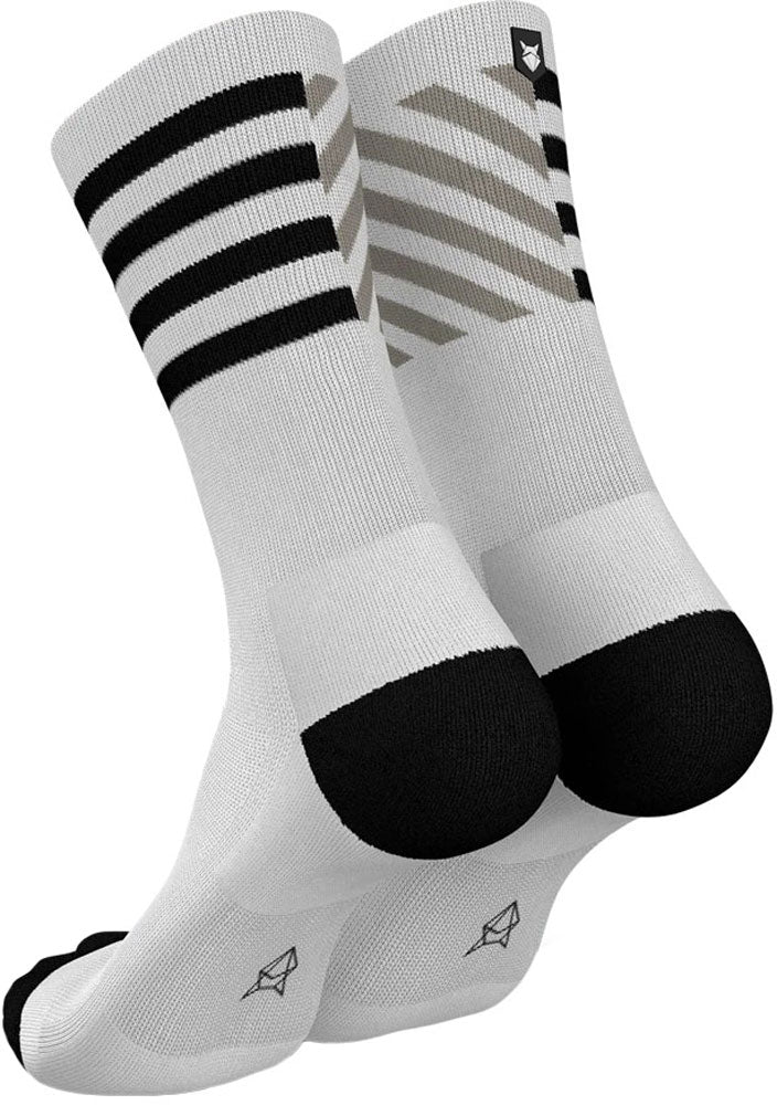 Load image into Gallery viewer, Incylence renewed 97 evolution - socks | 39-42
