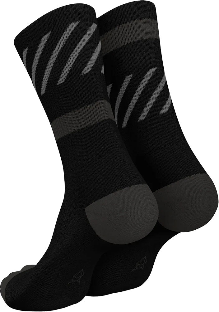 Load image into Gallery viewer, Incylence disrupts - running socks
