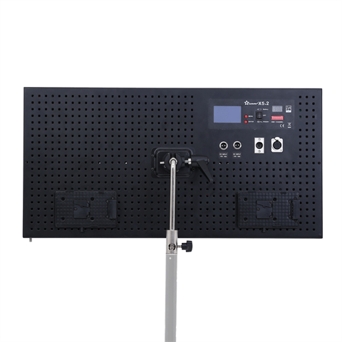 Load image into Gallery viewer, Linkstar Bi-Color LED Lamp Dimbaar X5.2 op 230V Demo
