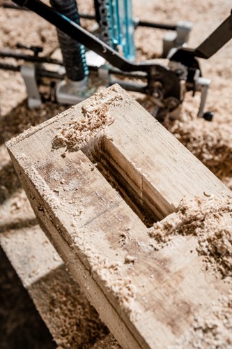 Load image into Gallery viewer, Makita 7104l 230v kettingfrees - 7104l
