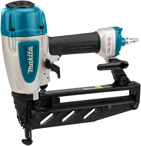 Load image into Gallery viewer, Makita af601 minibrad tacker 6.4cm op perslucht in koffer - af601
