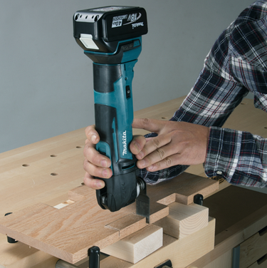 Makita dtm51z accu multitool 18v met snelspansysteem | lossebody - zonder accu's en lader - dtm51z