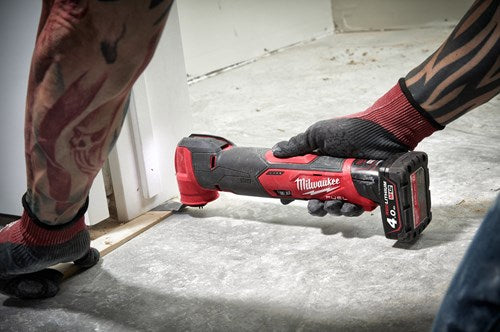 Load image into Gallery viewer, Milwaukee m12 fmt-0 | m12 fuel multitool - 4933472238
