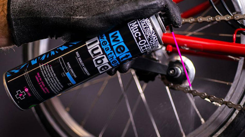 Load image into Gallery viewer, Muc-off wet weather lube aerosol 400ml
