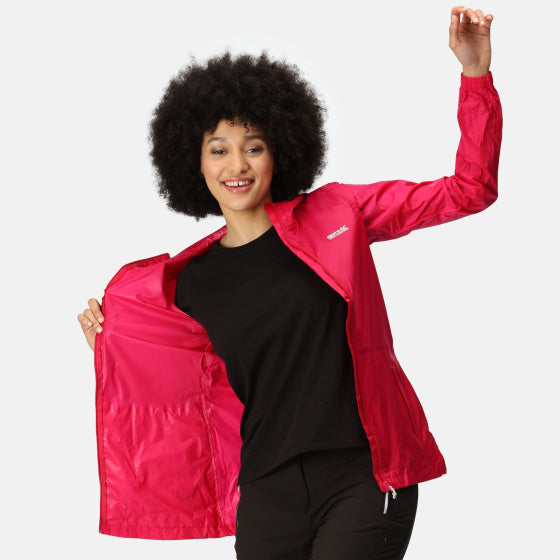 Load image into Gallery viewer, Regatta Pack it III shell jas dames roze maat S
