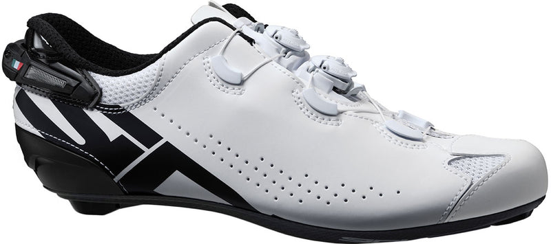 Load image into Gallery viewer, Sidi shot 2s - road bike shoes
