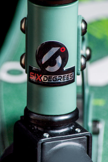 Load image into Gallery viewer, Six degrees 2-wiel Step Opvouwbaar Voetrem Lichtgroen Wit
