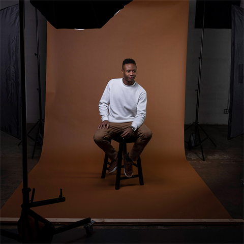 Load image into Gallery viewer, Superior achtergrondpapier 67 nutmeg 1,35 x 11m
