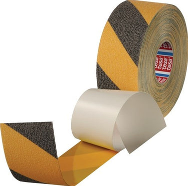 Tesa antisliptape | zwart | lengte 15 m, breedte 100 mm wiel | 1 stuk - 60950-00002-00 60950-00002-00