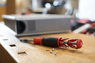 Wiha schroevendraaier met bitmagazijn liftup 26one (zwart rood, incl. 13 dubbelbits 1 4 )