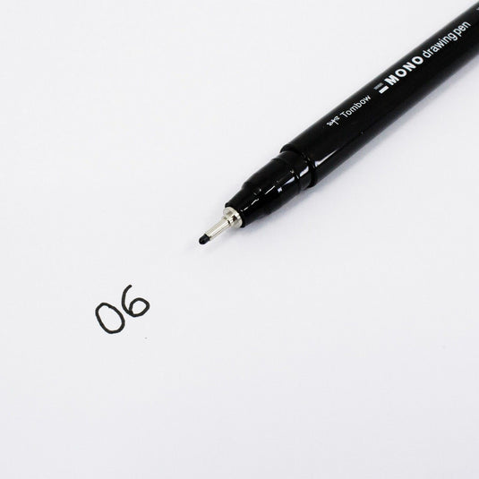 Tombow • fineliner mono drawing pen, line width 06 (approx. 0.50 mm), black