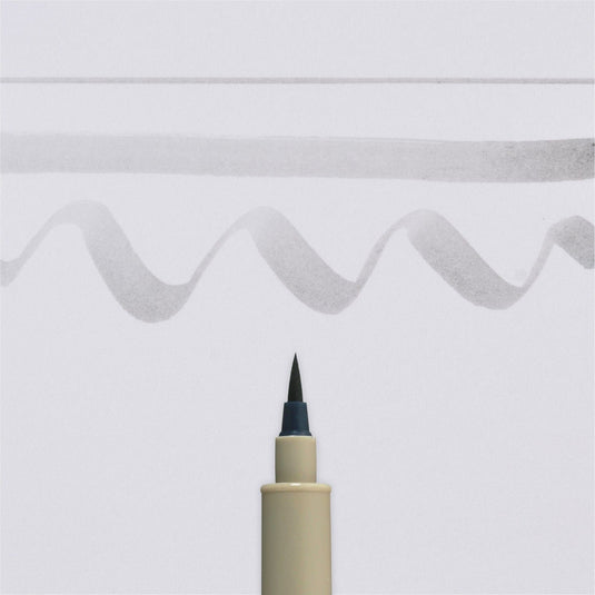 Sakura • pigma brush licht koelgrijs