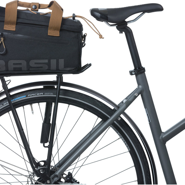 Basil Miles - luggage carrier bag - 7 liters - black/grey