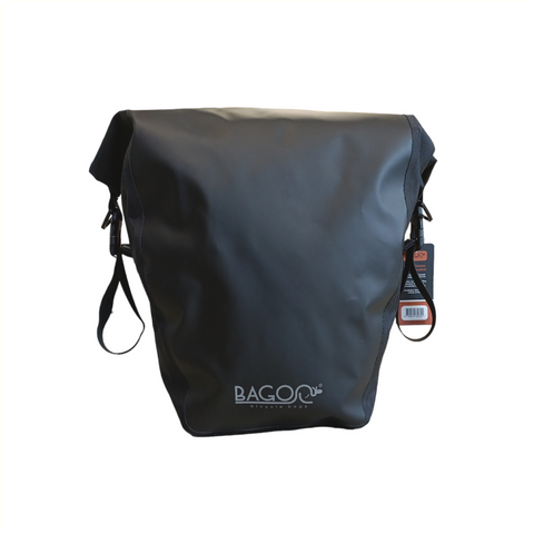 Bagoo enkele fietstas. Waterdicht. 600D PVC 60x32cm inhoud 22ltr