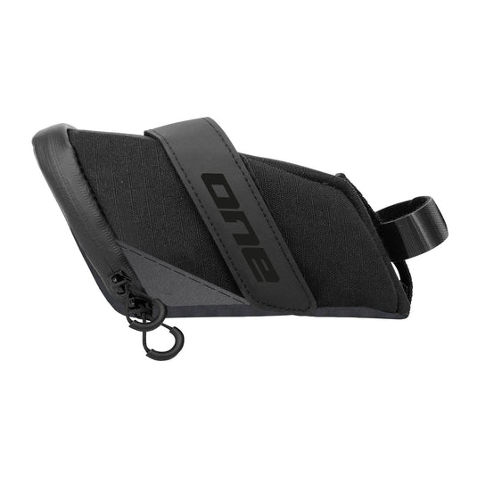 ONE One zadeltas 50 L (700ml) zwart